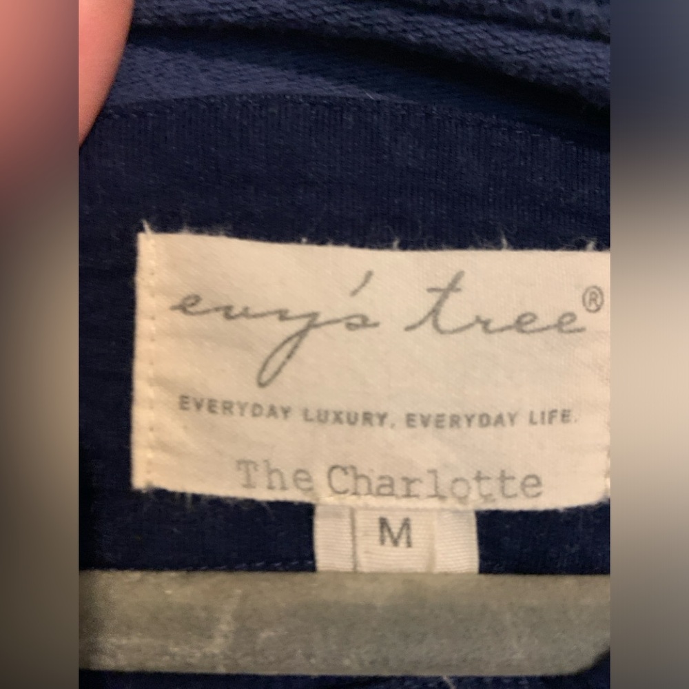 Evy's Tree Charolette sweatshirt in Navy and  Plaid size medium - Picture 5 of 7